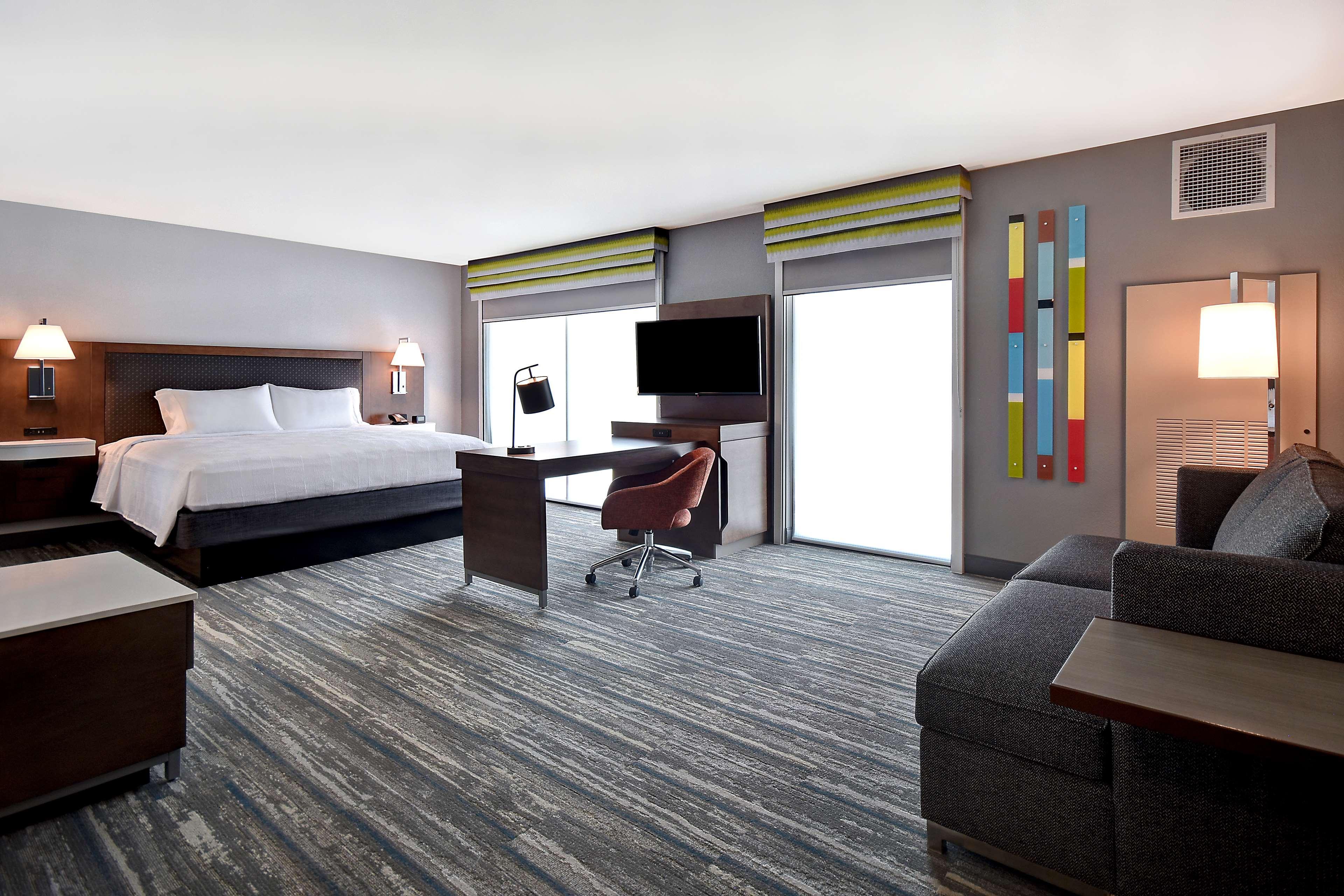 Hampton Inn & Suites Las Vegas Convention Center - No Resort Fee Екстер'єр фото