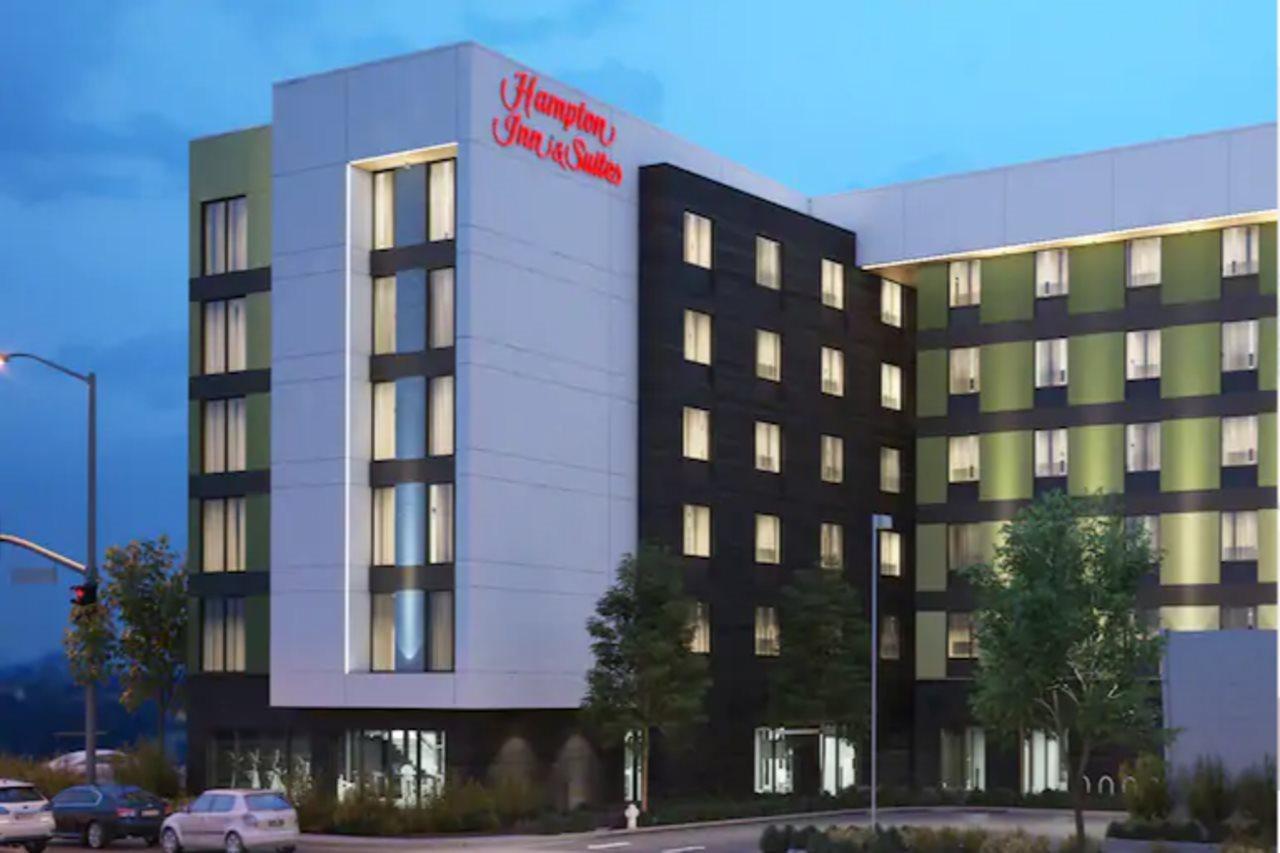 Hampton Inn & Suites Las Vegas Convention Center - No Resort Fee Екстер'єр фото
